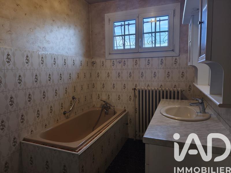 Maison de village - 87 m² - 4 pièces