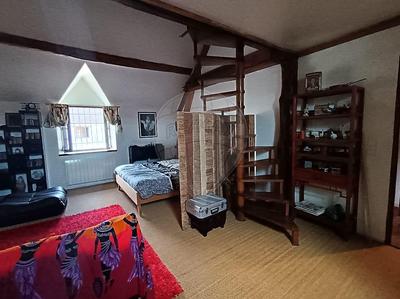 Demeure - 214 m² - 7 pièces