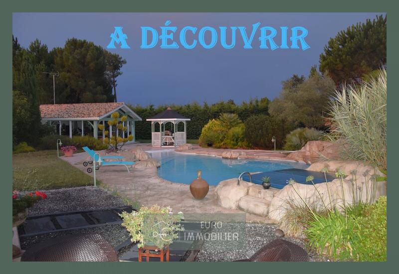 Villa - 190 m² - 8 pièces