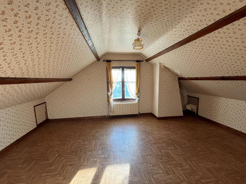 Maison traditionnelle - 171 m² - 7 pièces