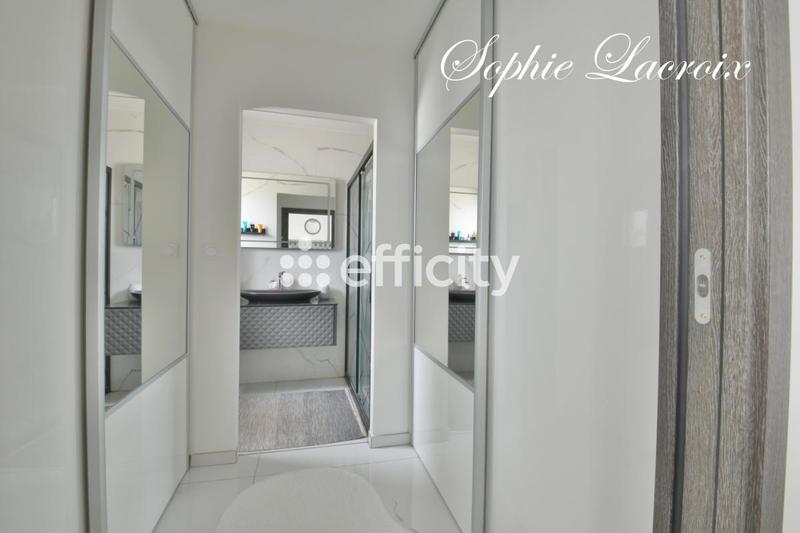 Villa - 130 m² - 4 pièces