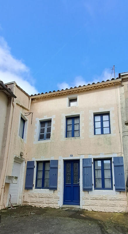 Maison - 98 m² - 5 pièces
