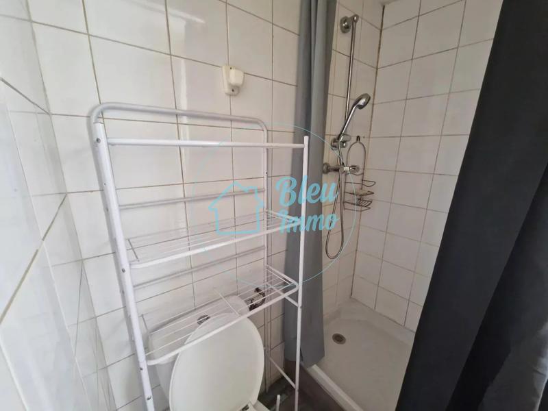 Immeuble - 215 m² - 12 pièces