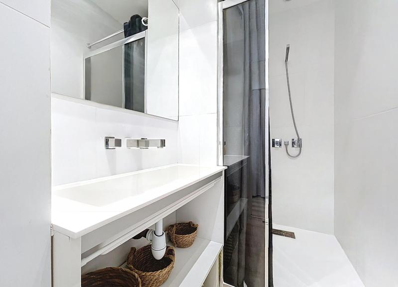 Appartement - 85 m² - 3 pièces