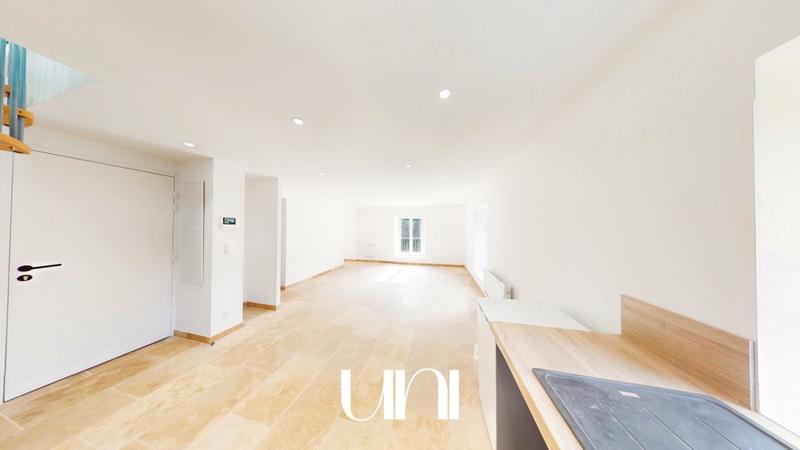 Duplex - 95 m² - 4 pièces