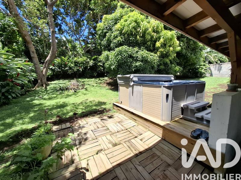 Maison - 99 m² - 4 pièces