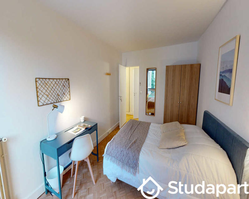 Chambre - 110 m² - 1 pièce