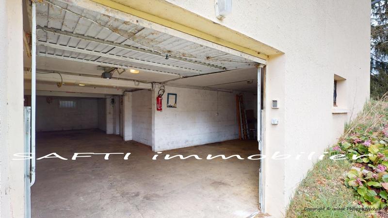 Maison - 177 m² - 6 pièces