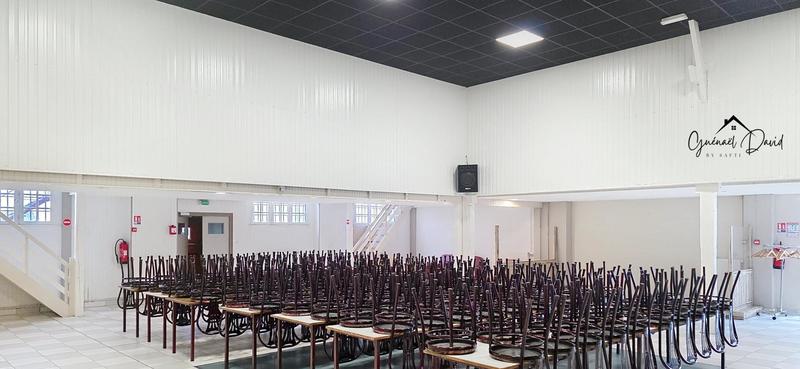 Local commercial - 546 m² - 8 pièces