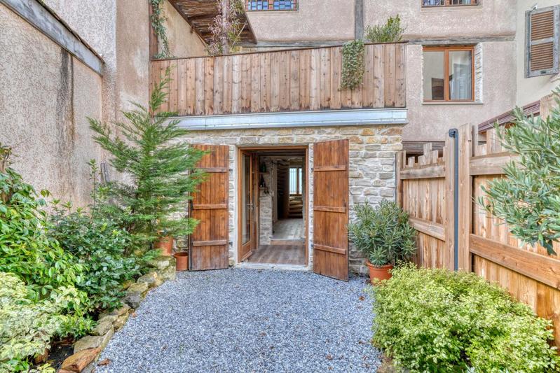 Maison de village - 90 m² - 4 pièces