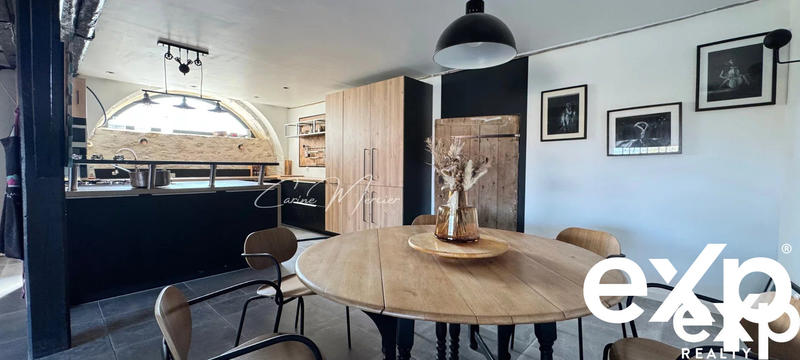 Maison ancienne - 174 m² - 7 pièces