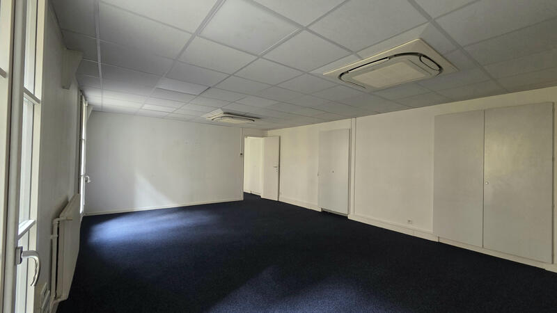Bureau - 114 m²