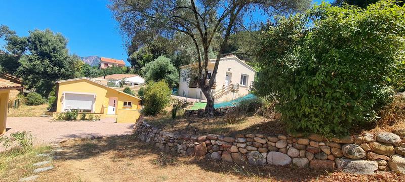 Maison - 144 m² - 5 pièces