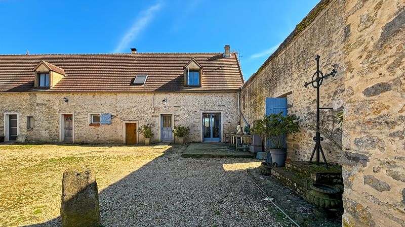 Ferme - 230 m² - 8 pièces