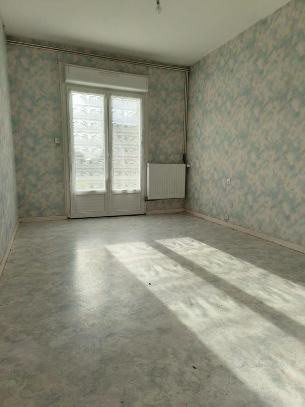 Maison traditionnelle - 90 m² - 5 pièces