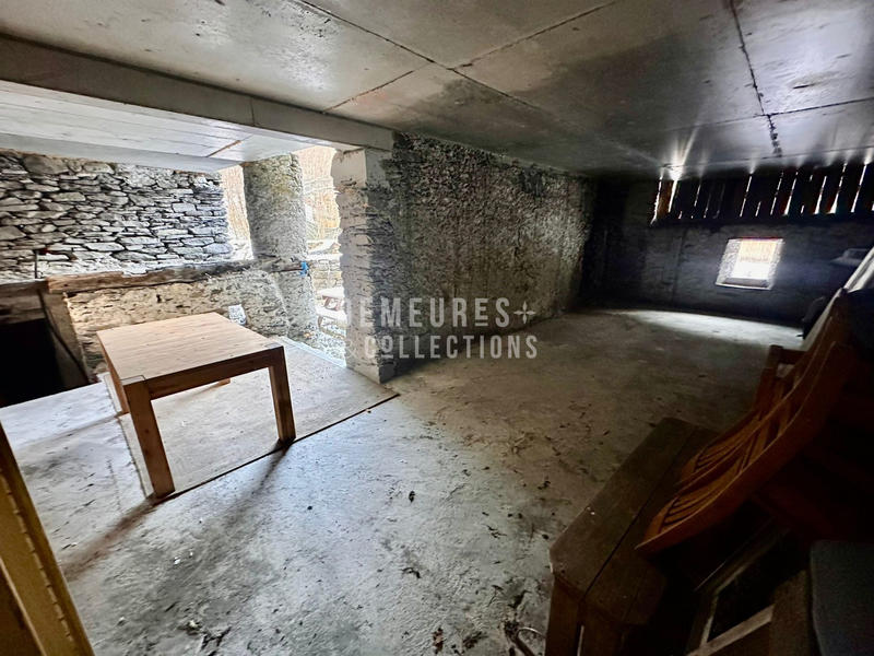 Maison ancienne - 100 m² - 1 pièce