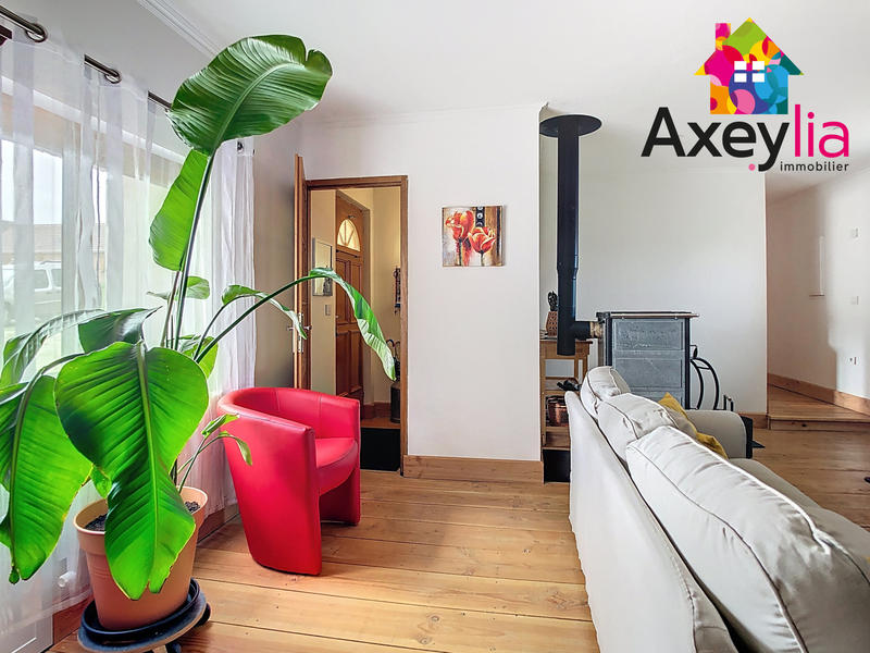 Maison - 98 m² - 3 pièces