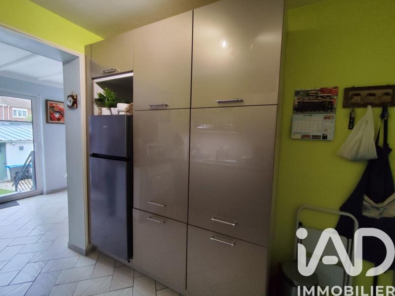 Maison - 90 m² - 5 pièces