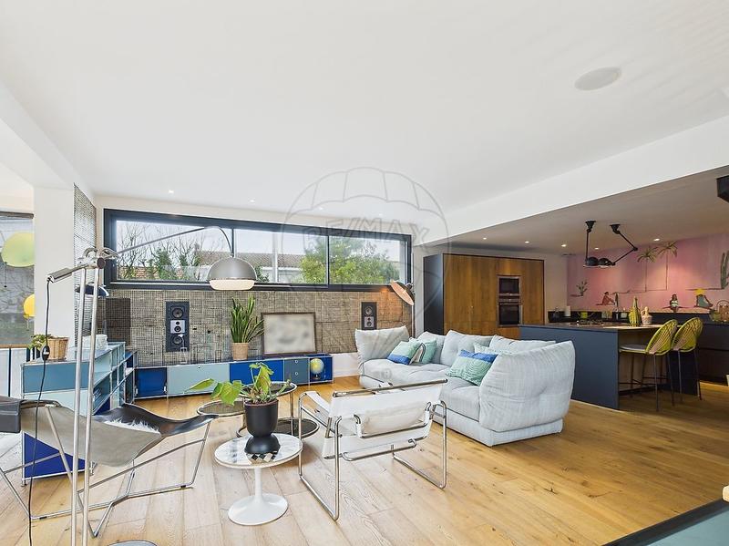 Maison - 175 m² - 6 pièces