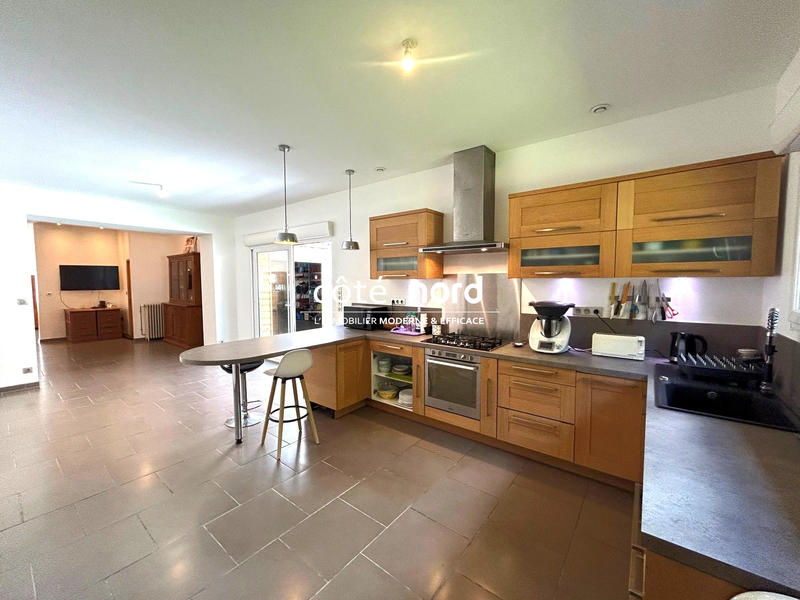 Maison - 155 m² - 7 pièces