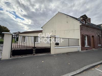 Maison - 120 m² - 5 pièces