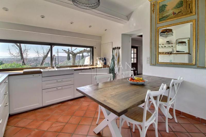 Villa - 130 m² - 4 pièces