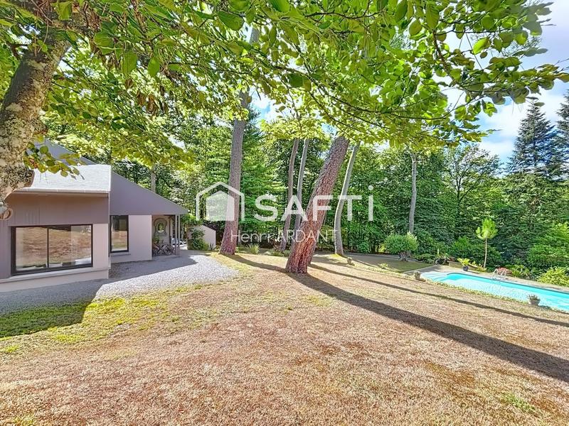 Maison - 110 m² - 5 pièces