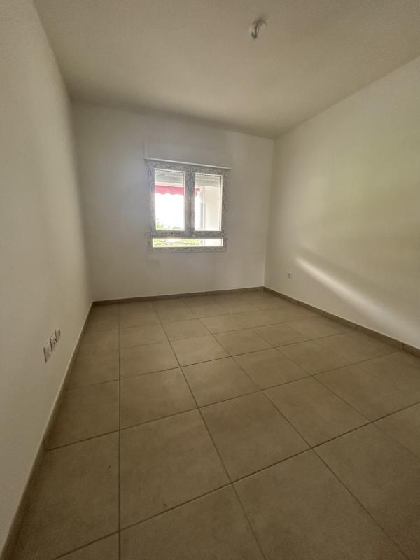 Appartement - 60 m² - 2 pièces
