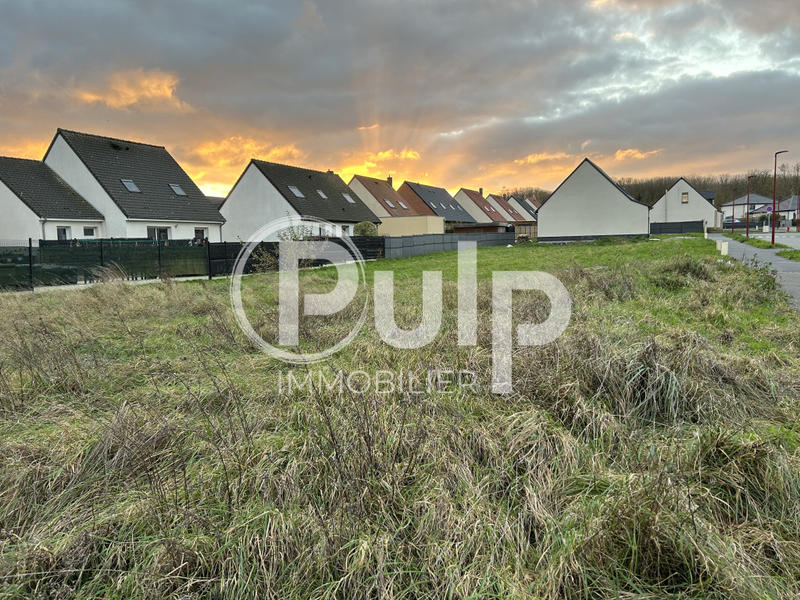 Terrain constructible - 603 m²