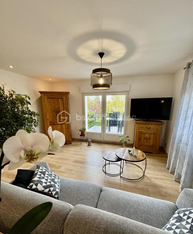 Maison traditionnelle - 85 m² - 5 pièces