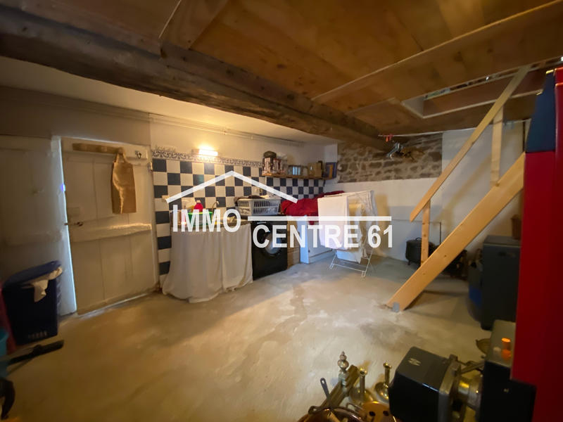 Maison - 180 m² - 6 pièces