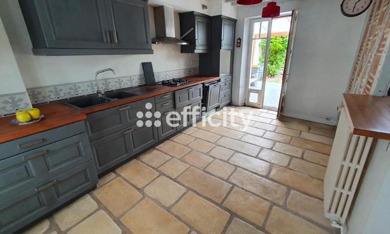 Maison - 153 m² - 6 pièces