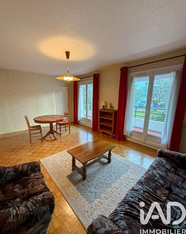 Appartement - 110 m² - 6 pièces