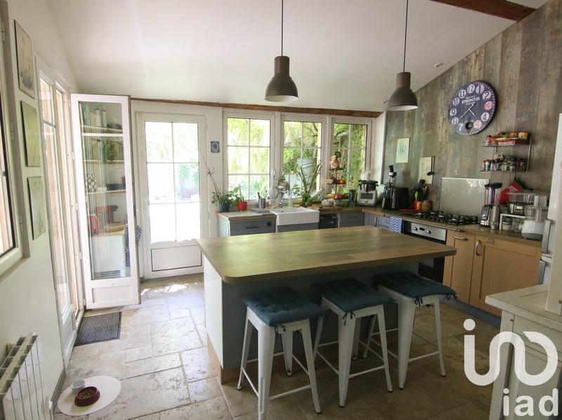 Bastide - 240 m² - 9 pièces