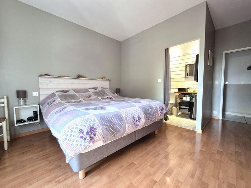 Maison - 140 m² - 4 pièces