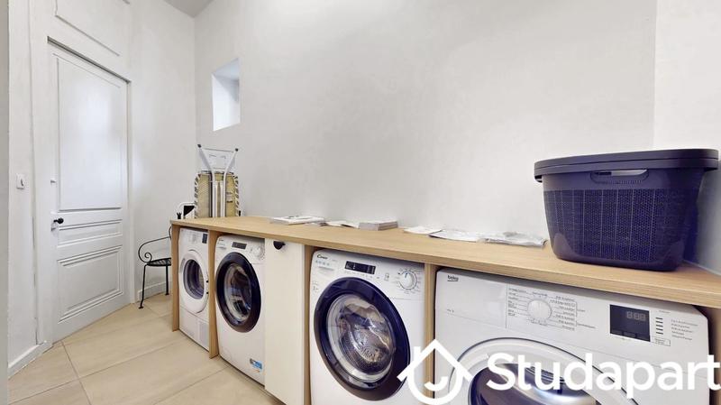 Chambre - 13 m² - 1 pièce