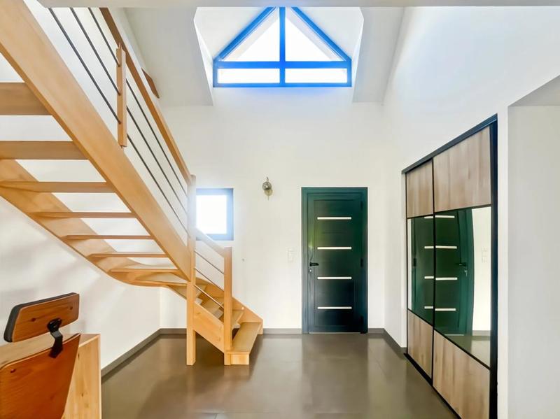 Maison - 150 m² - 7 pièces