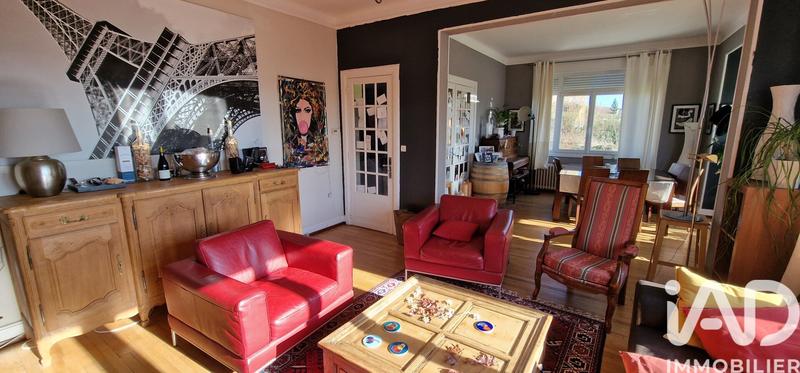 Maison - 200 m² - 7 pièces