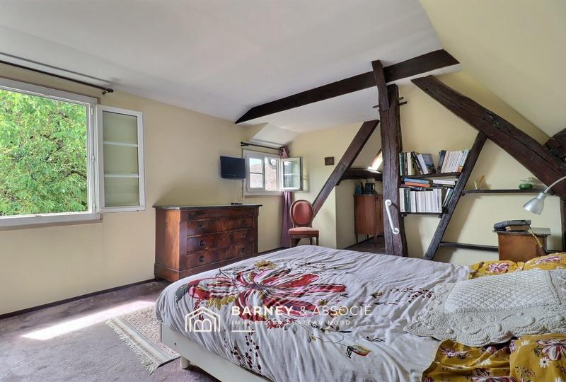 Maison ancienne - 200 m² - 6 pièces