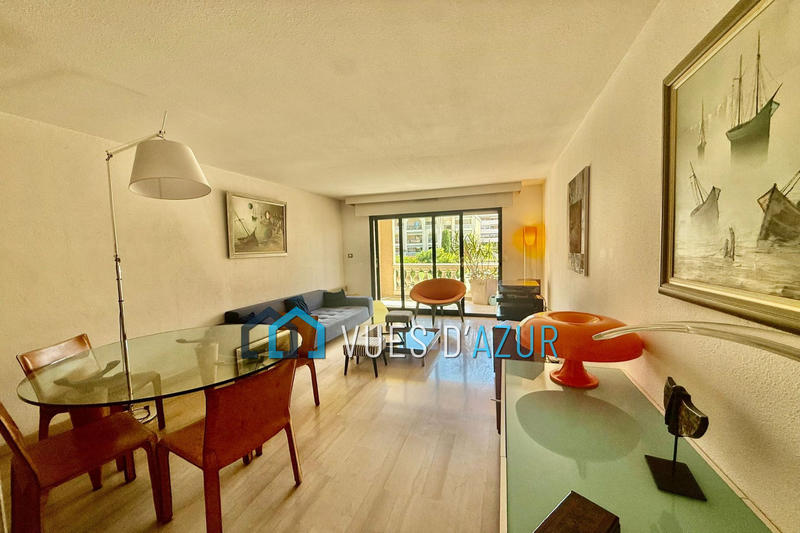 Appartement - 96 m² - 4 pièces