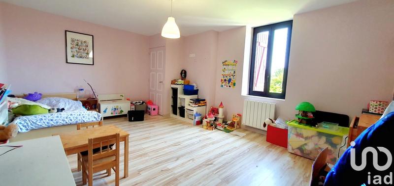 Maison - 196 m² - 7 pièces