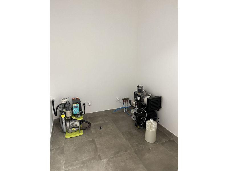 Local commercial - 165 m² - 3 pièces