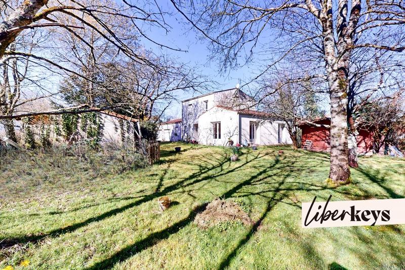 Maison - 153 m² - 6 pièces