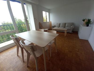 Appartement - 77 m² - 4 pièces