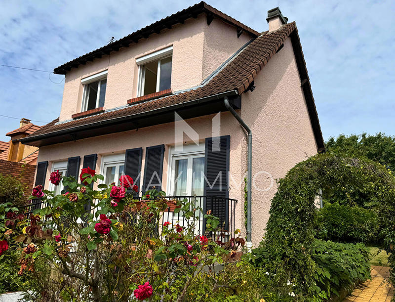 Maison - 130 m² - 4 pièces