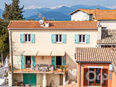 Maison - 106 m² - 5 pièces