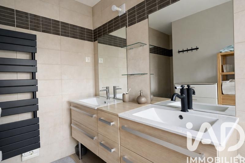 Maison - 108 m² - 5 pièces