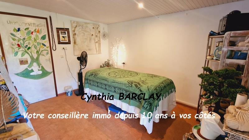 Maison - 186 m² - 8 pièces