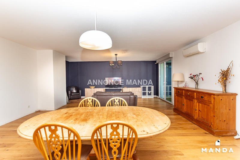 Appartement - 138 m² - 5 pièces