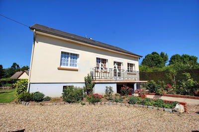 Maison - 105 m² - 4 pièces